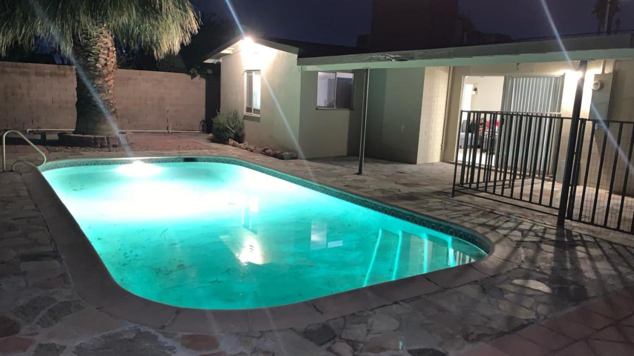 Villa Su Casa Es Mi Casa à Las Vegas Extérieur photo